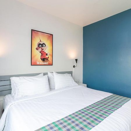 Every Surawong Bangkok Ngoại thất bức ảnh