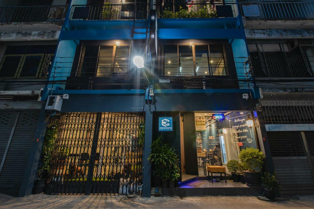 Every Surawong Bangkok Ngoại thất bức ảnh