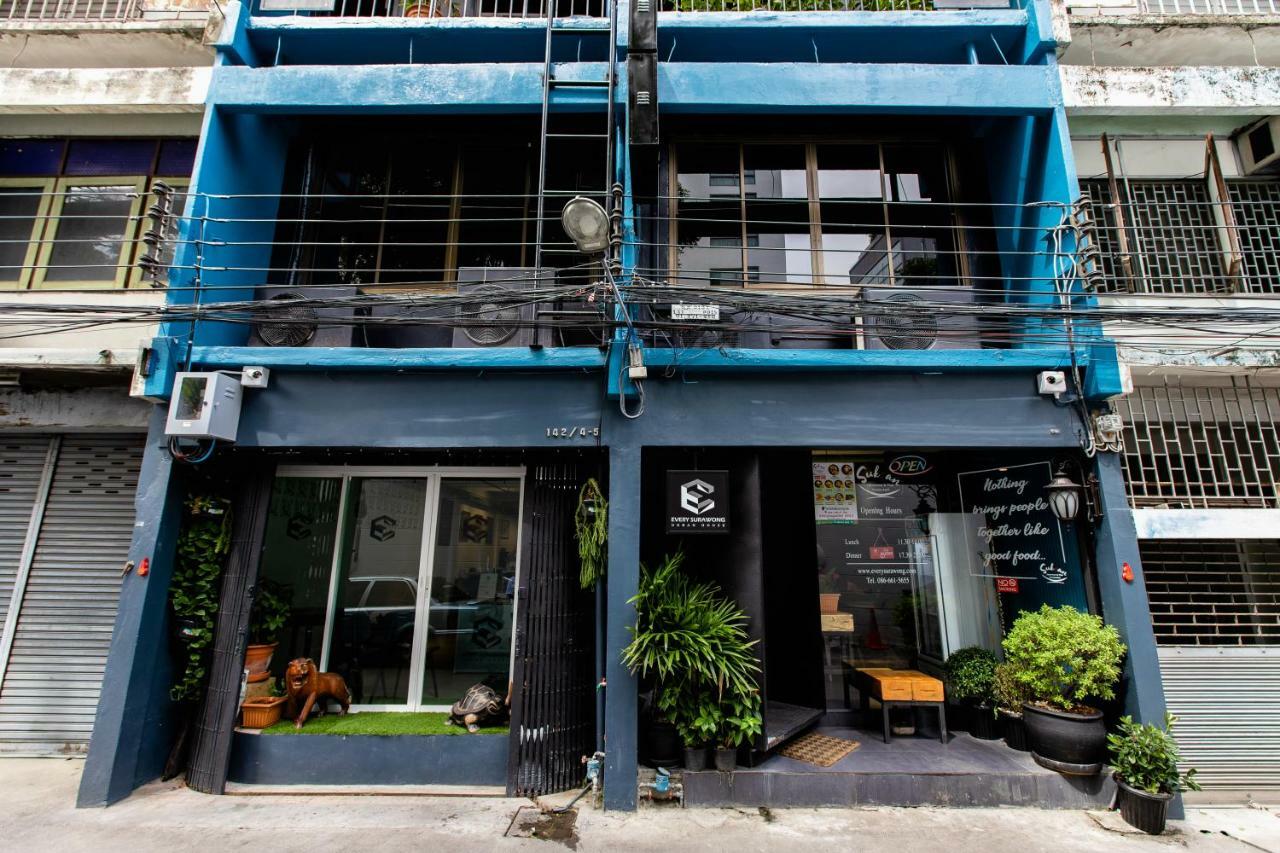 Every Surawong Bangkok Ngoại thất bức ảnh