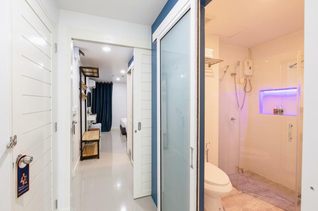 Every Surawong Bangkok Ngoại thất bức ảnh