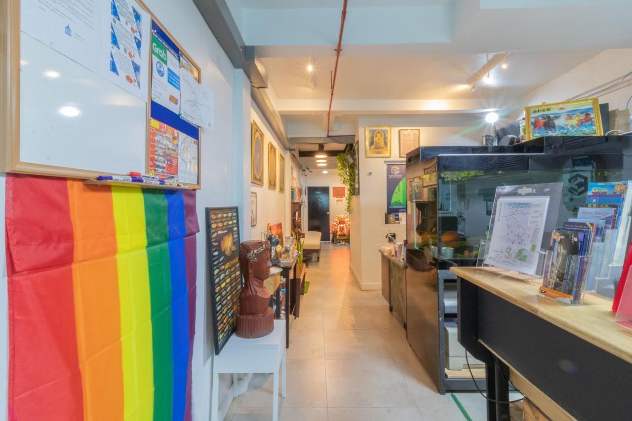 Every Surawong Bangkok Ngoại thất bức ảnh